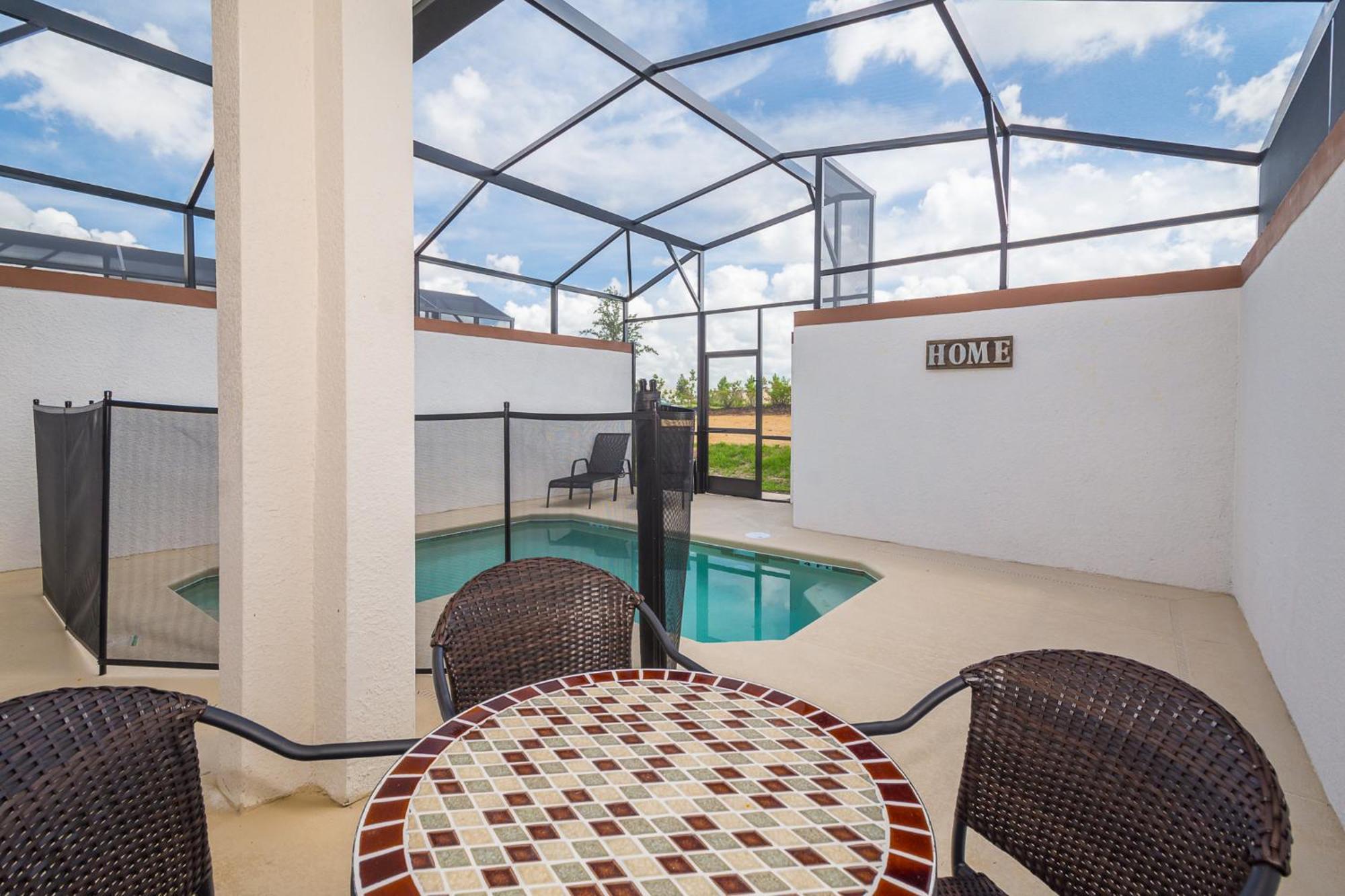 Luxury 18 Minutes Away From Disney! Holiday home *
