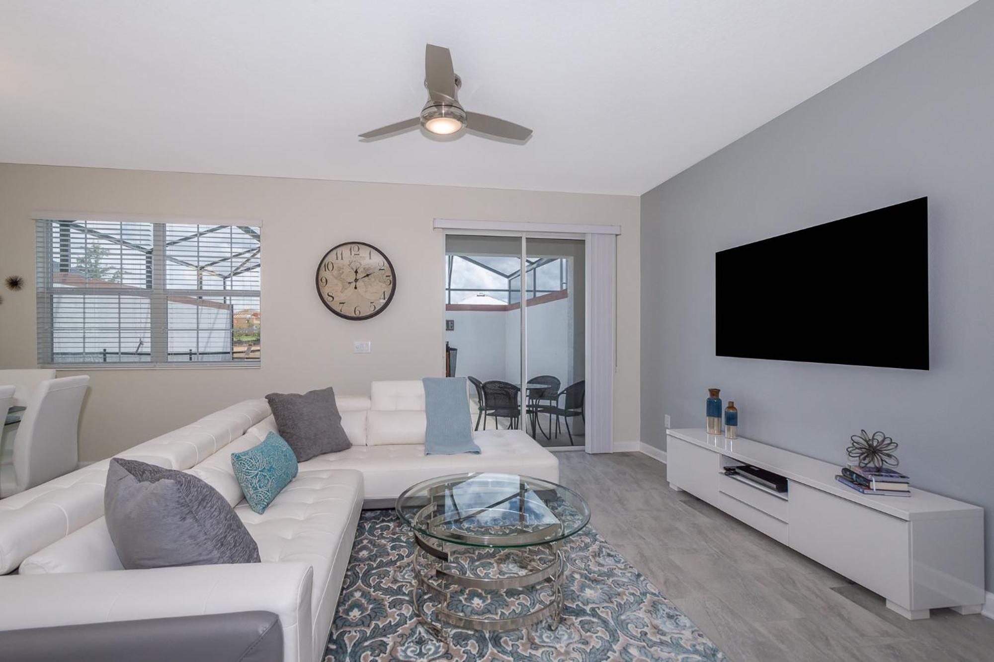 Luxury 18 Minutes Away From Disney! Holiday home Kissimmee