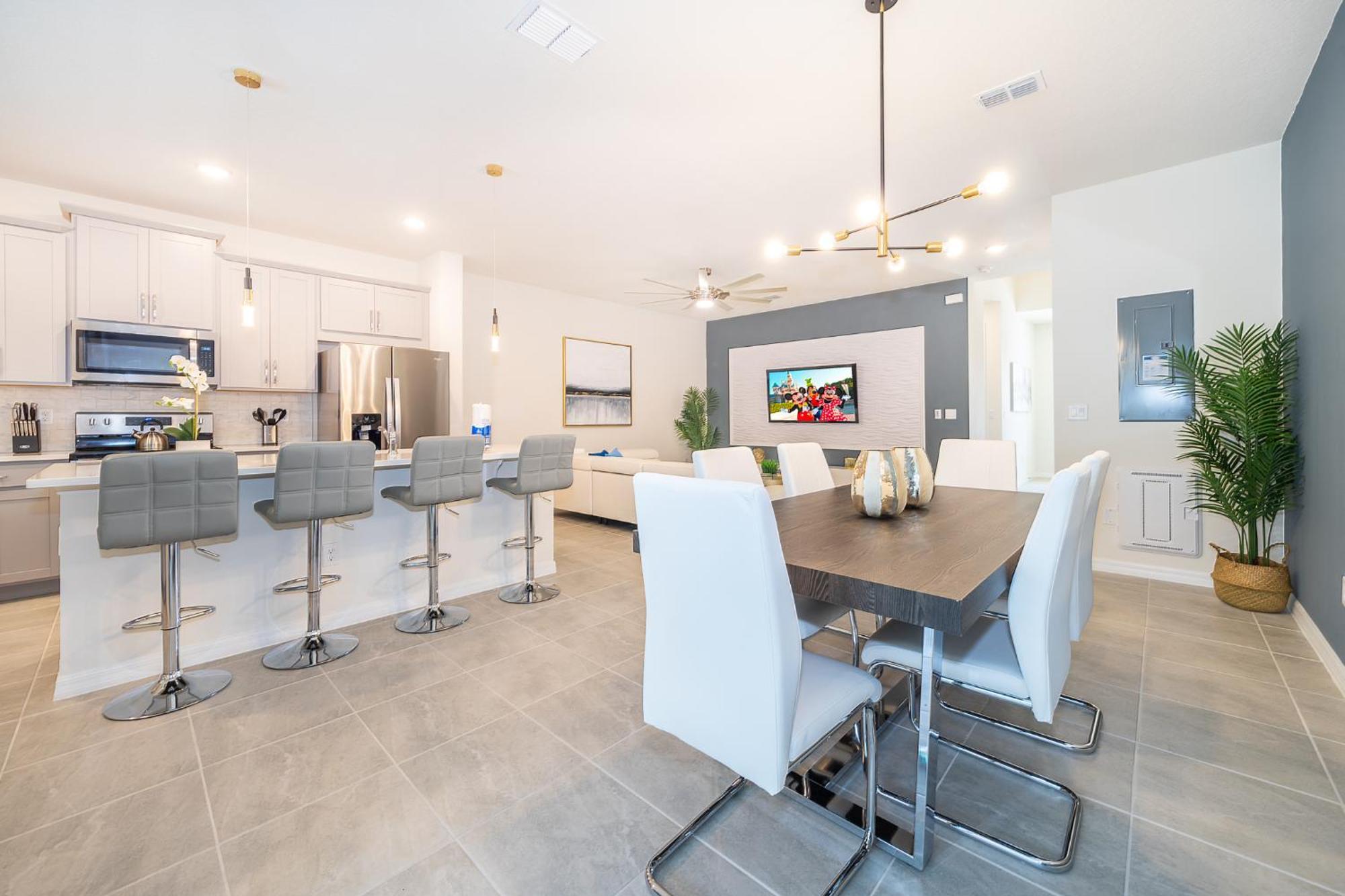 Holiday home Luxury 18 Minutes Away From Disney!