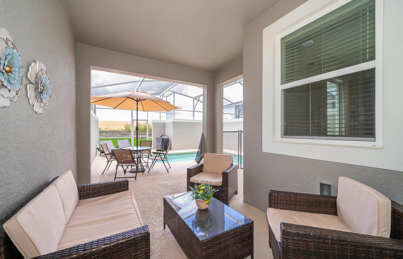 Luxury 18 Minutes Away From Disney! Holiday home *