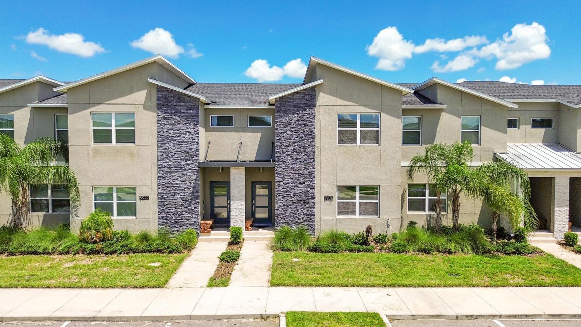 Holiday home Luxury 18 Minutes Away From Disney!