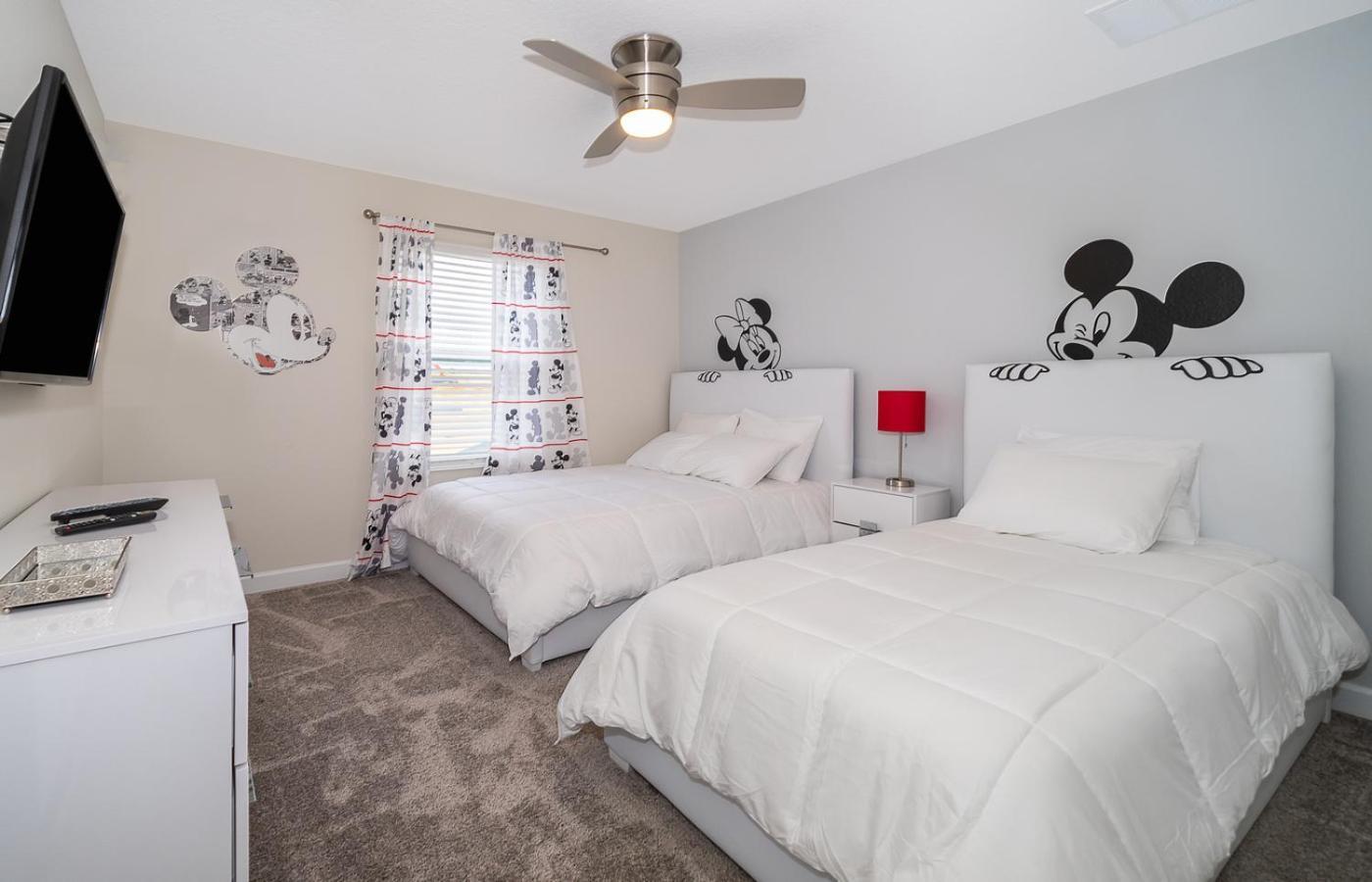 Holiday home Luxury 18 Minutes Away From Disney! *