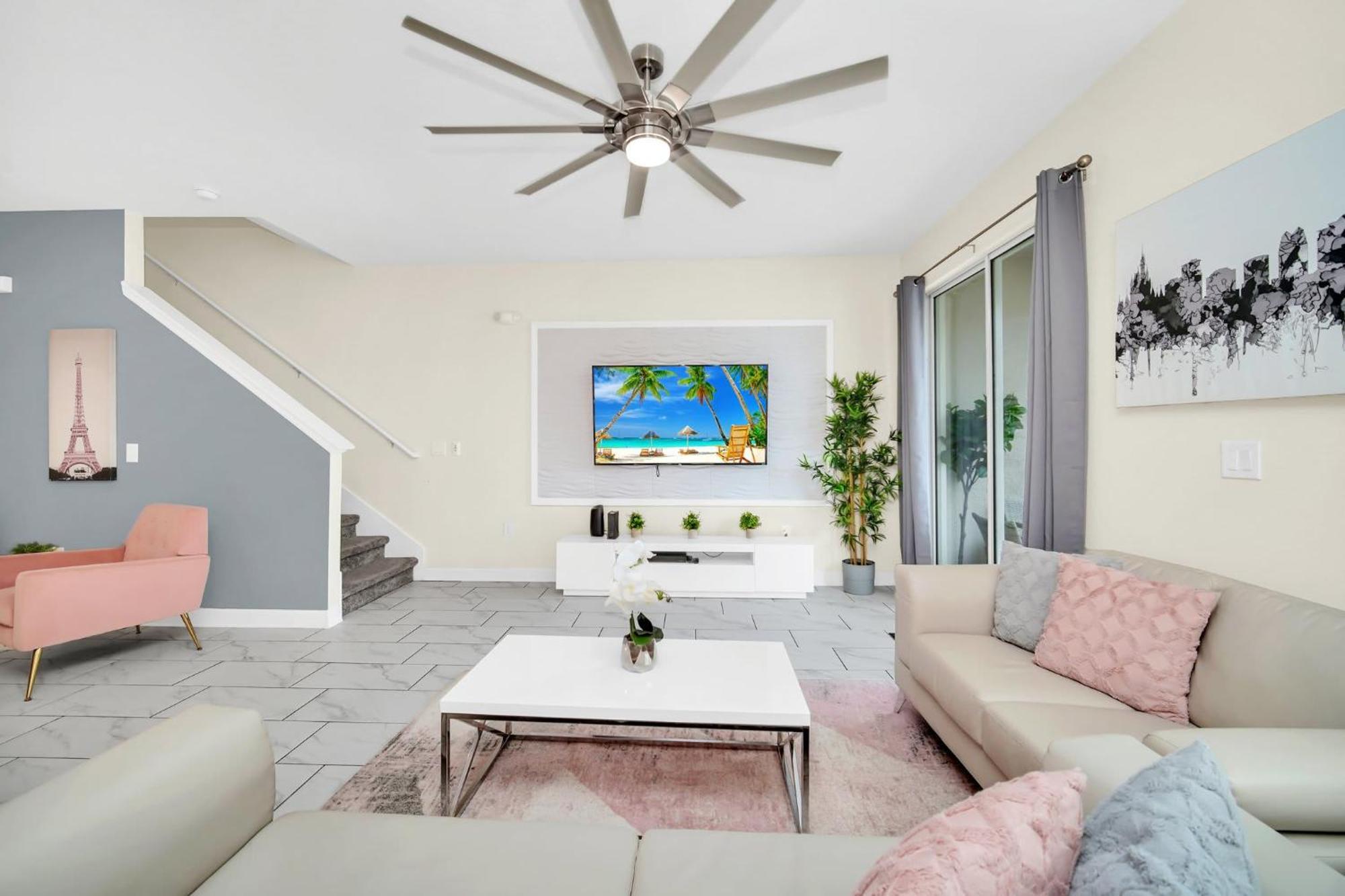 Сasa de vacaciones Luxury 18 Minutes Away From Disney!